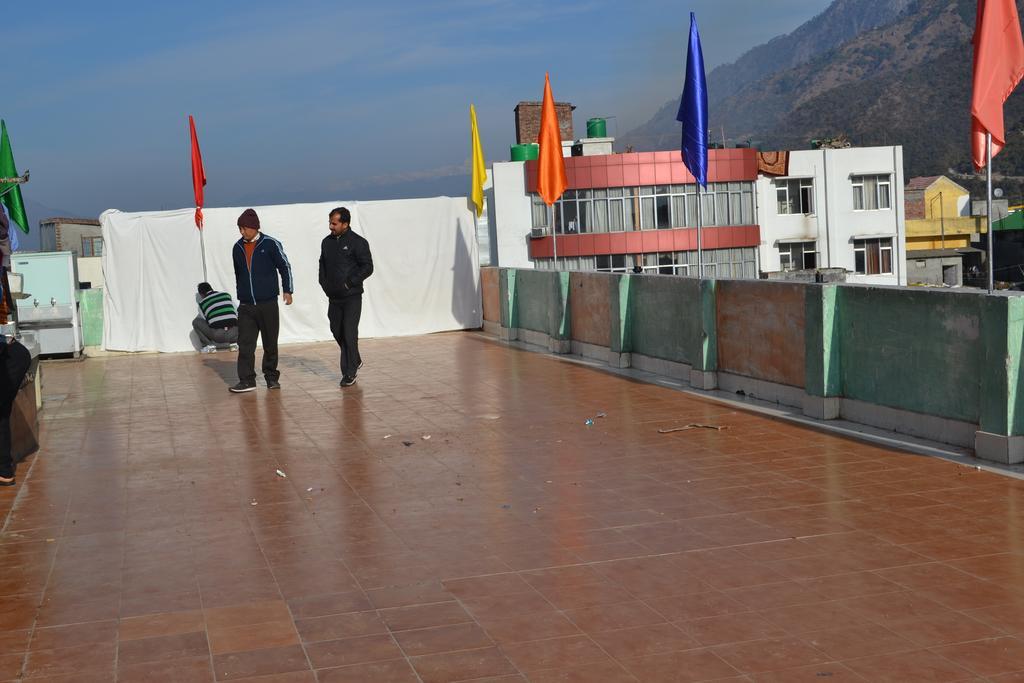 Hotel Atithi International Katra  Ngoại thất bức ảnh