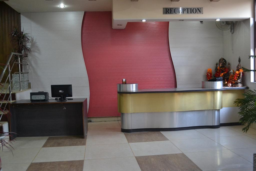 Hotel Atithi International Katra  Ngoại thất bức ảnh