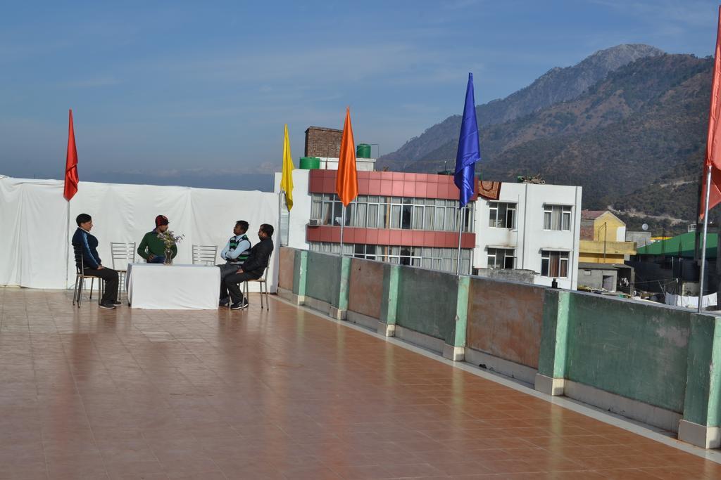 Hotel Atithi International Katra  Phòng bức ảnh