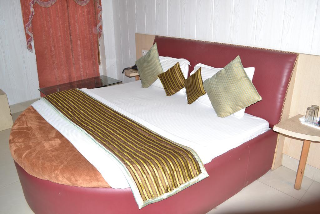 Hotel Atithi International Katra  Phòng bức ảnh